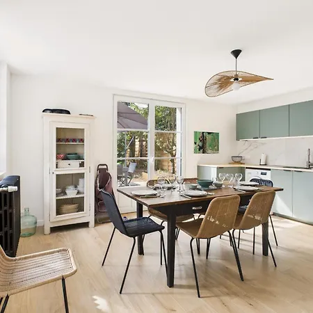 Casa de Férias 250m De La - Maison Pour 6 Adultes 2 Enfants *